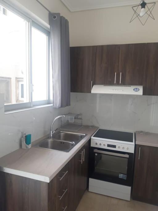 Comfort Apartment In The City Kalamata Ngoại thất bức ảnh